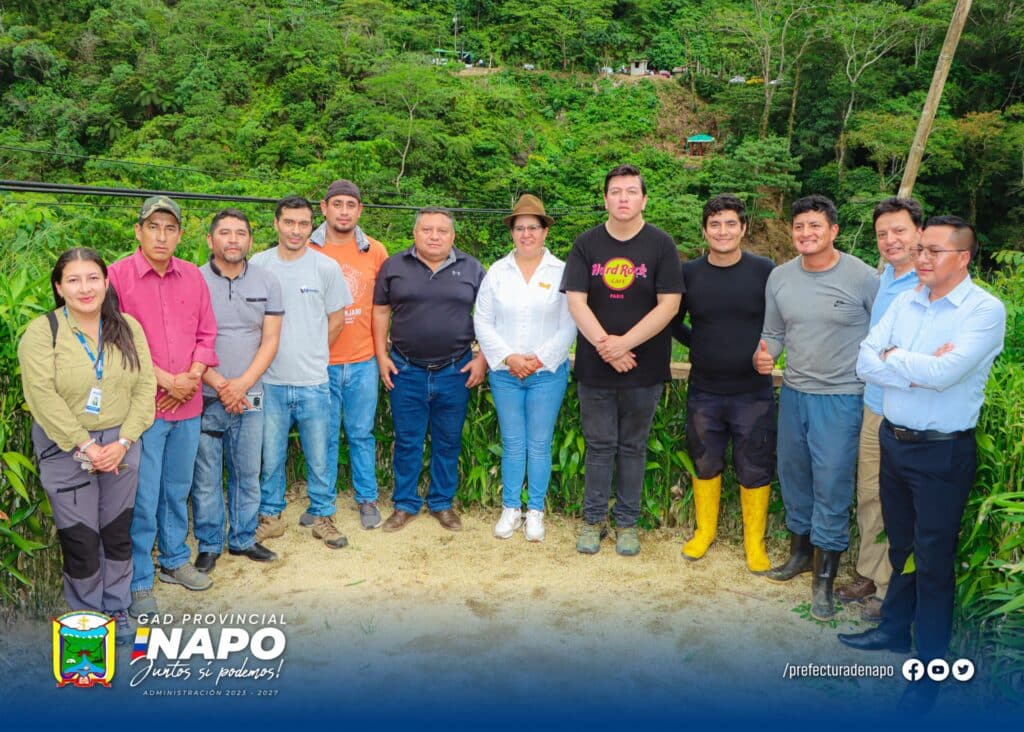 Primera expedición de funcionarios de las prefecturas de Napo y Cotopaxi al Parque Nacional Llanganates